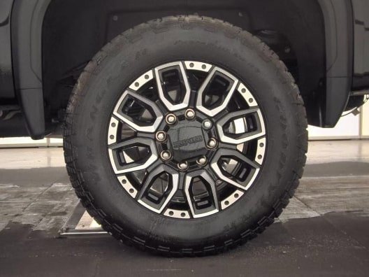 Used 2024 GMC Sierra 3500 Denali image 11