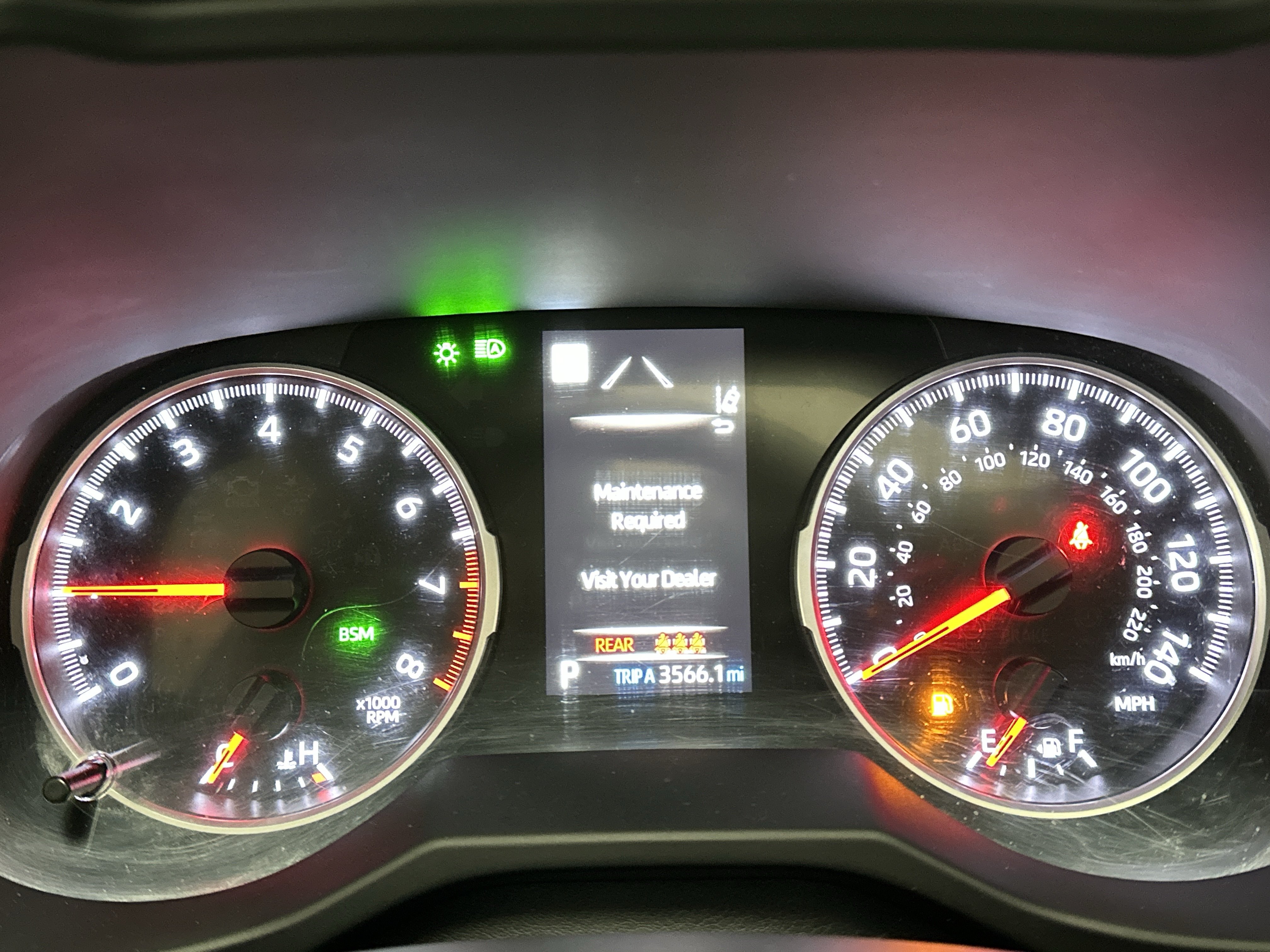 Used 2022 Toyota RAV4 XLE w/ Convenience Package AWD/4WD image 23