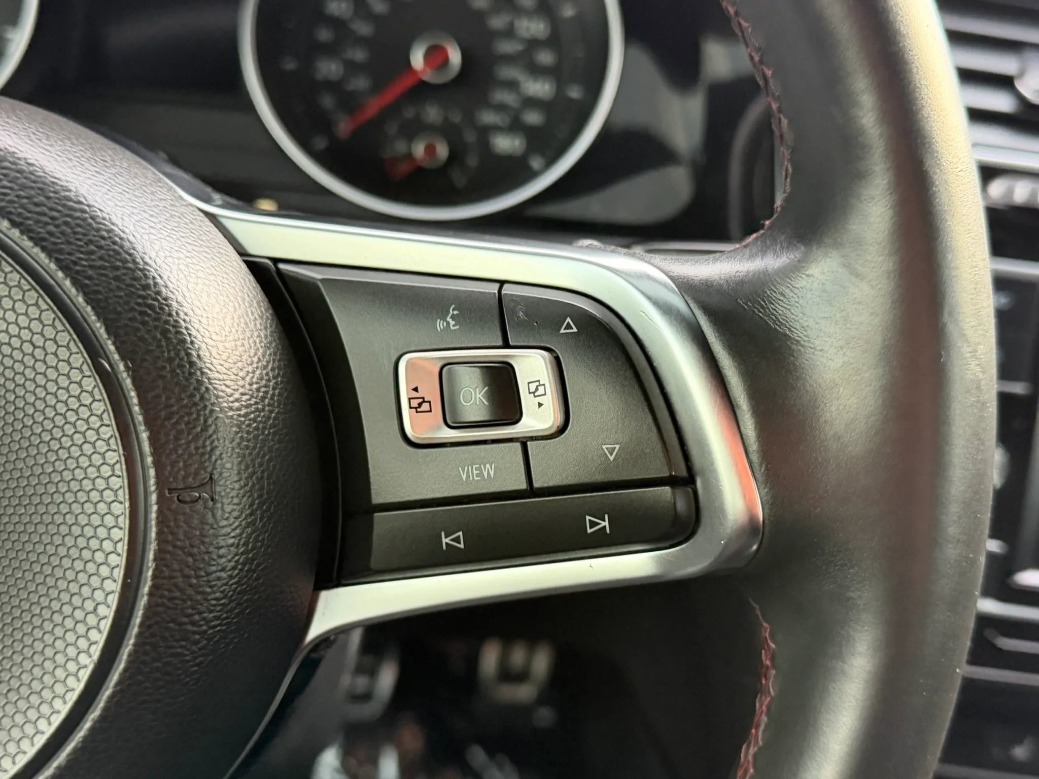 Used 2019 Volkswagen GTI S image 20