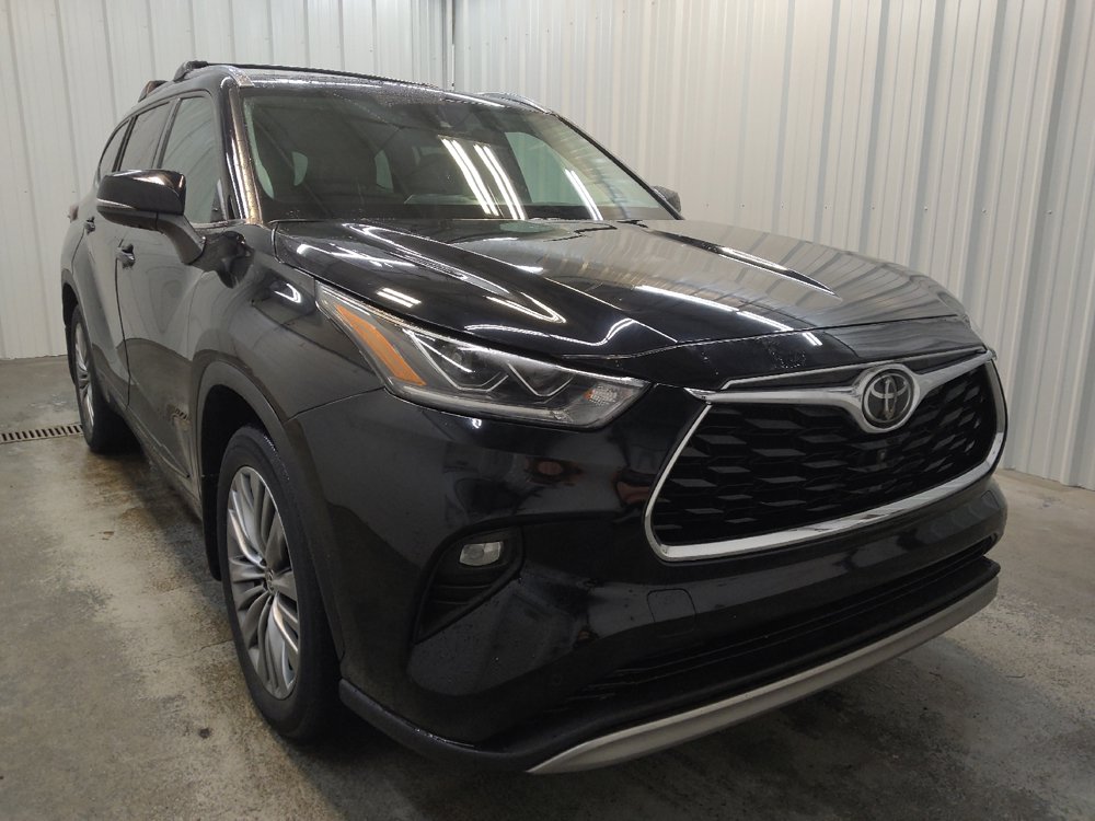 Used 2020 Toyota Highlander Platinum AWD/4WD image 13