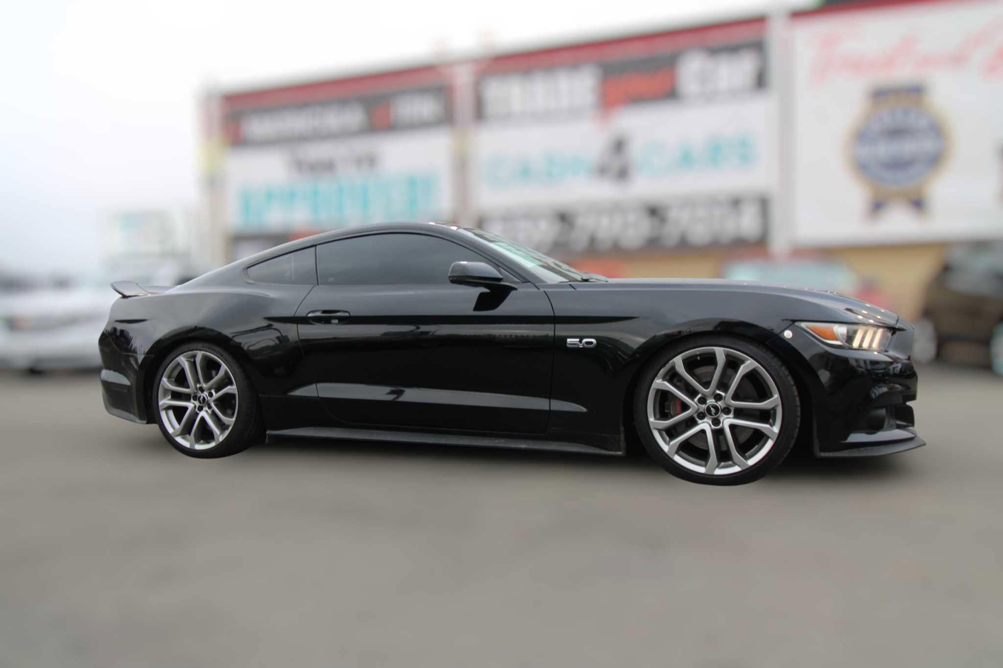 Used 2015 Ford Mustang GT Premium w/ GT Performance Package image 32