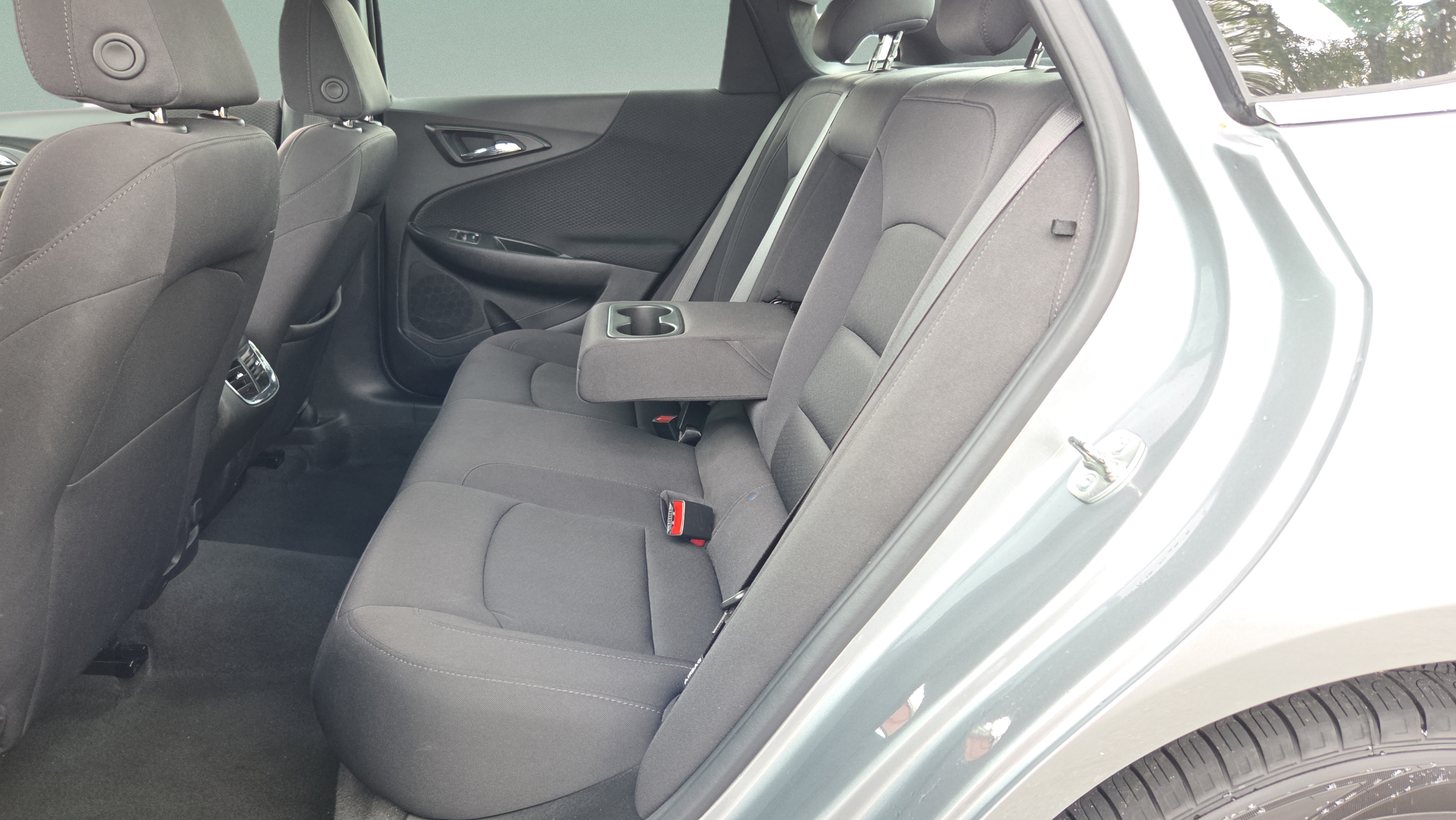 Used 2024 Chevrolet Malibu LT FWD image 10