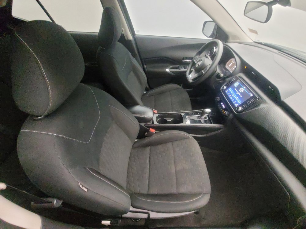 Used 2022 Nissan Kicks SV image 21