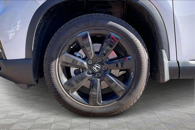 Used 2025 Honda Pilot Black Edition image 23
