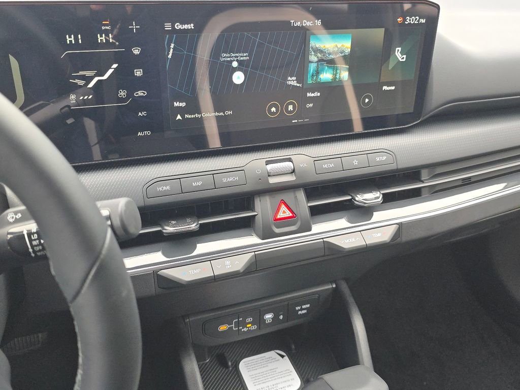 New 2025 Kia K4 GT-Line w/ GT-Line Premium Package image 27