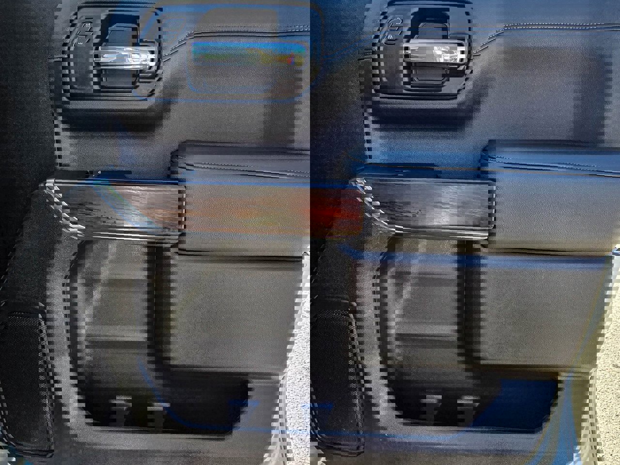 Used 2021 GMC Sierra 1500 SLT image 43