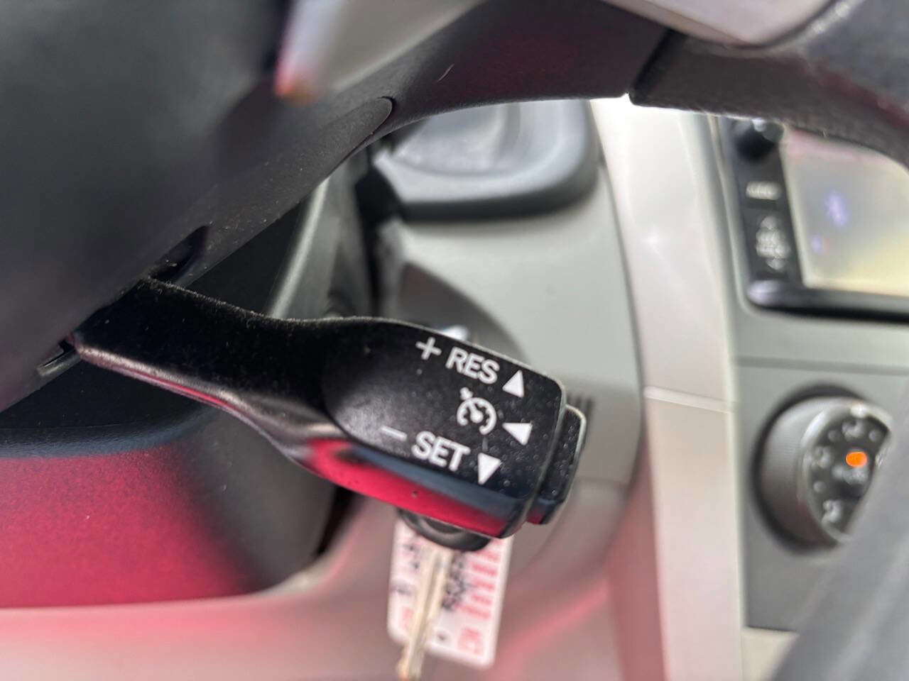 Used 2013 Toyota Corolla LE image 17