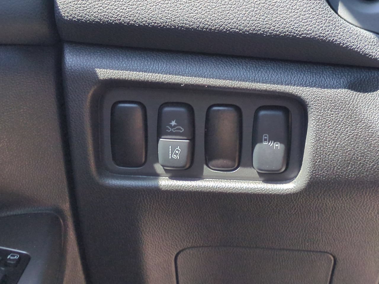 Used 2025 Mitsubishi Outlander Sport SE AWD/4WD image 17