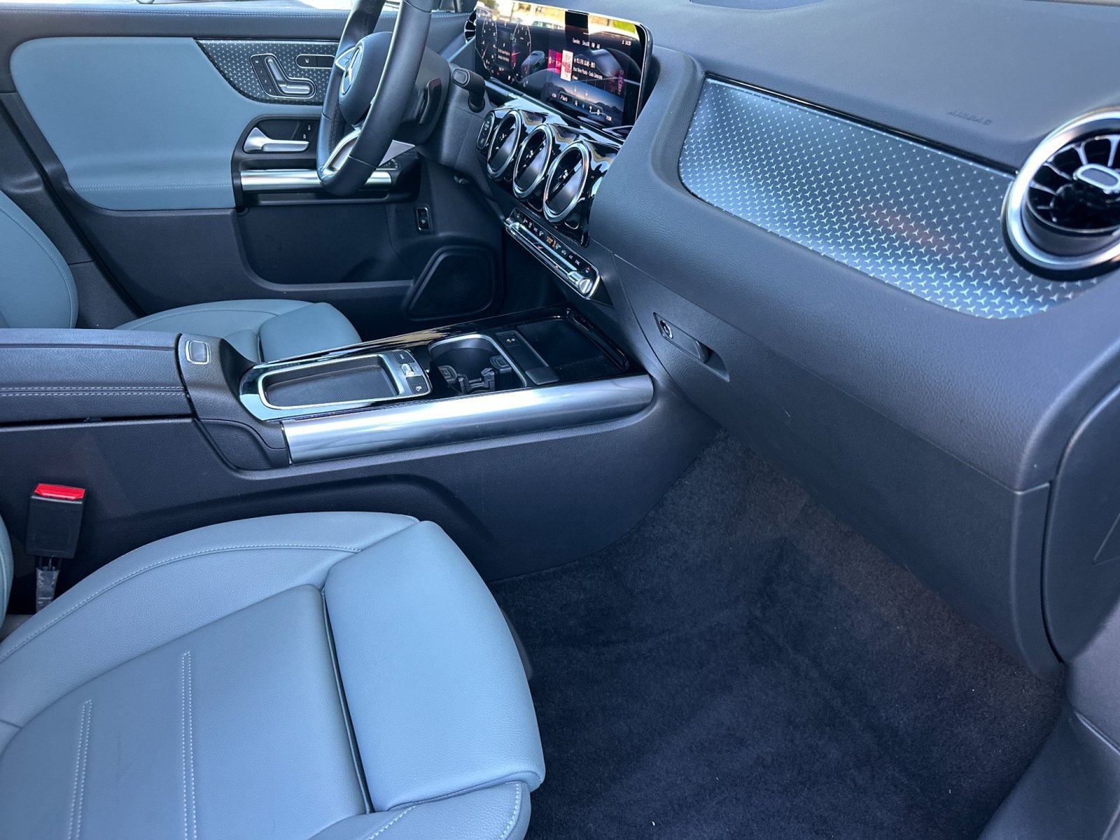 Certified 2026 Mercedes-Benz GLA 250 image 17