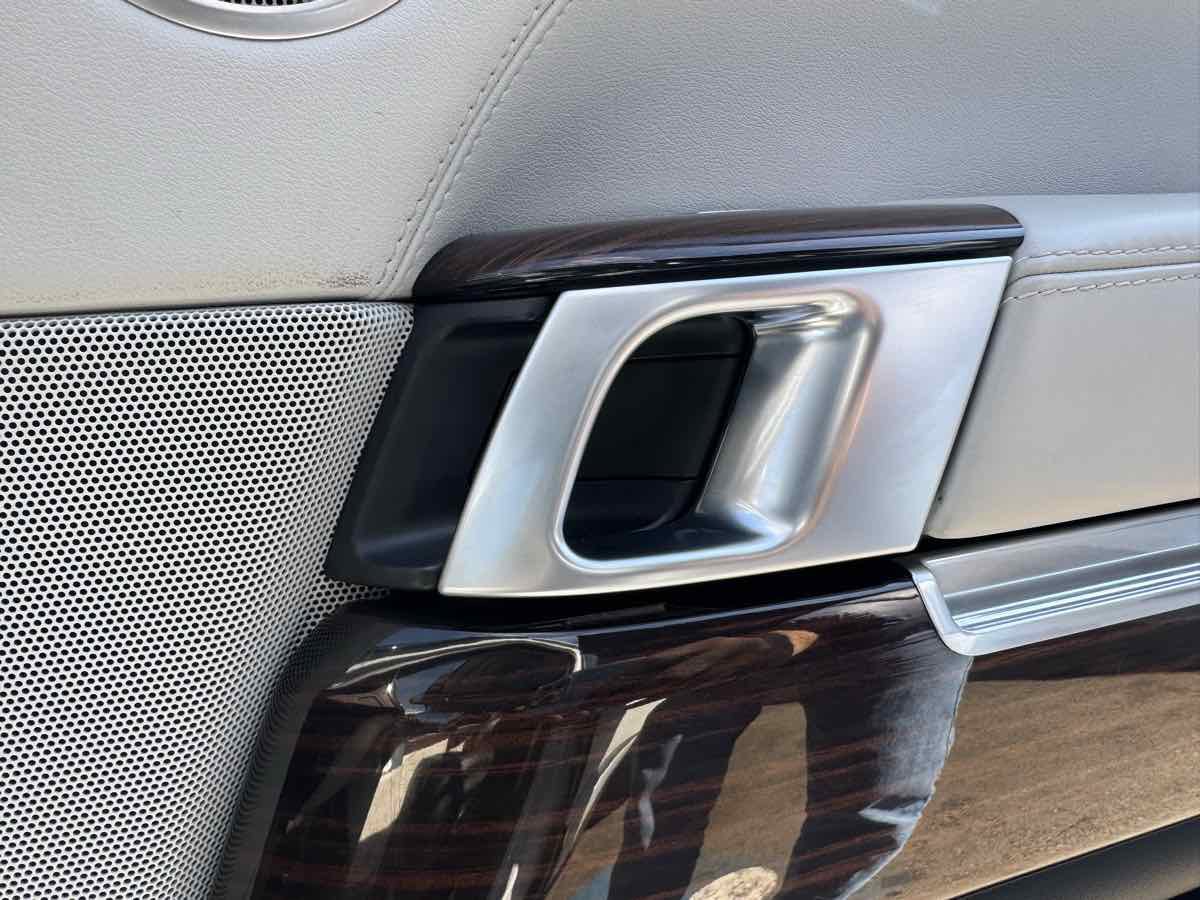 Used 2017 Land Rover Range Rover Supercharged image 40