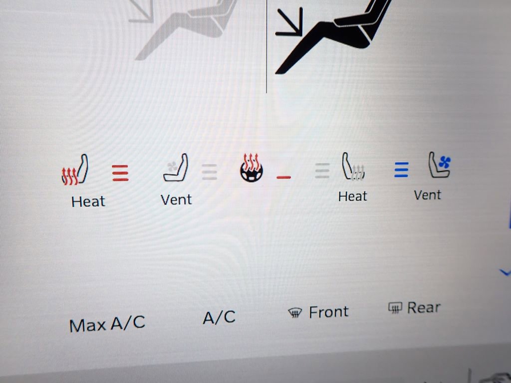 Used 2023 RAM 1500 Laramie image 4