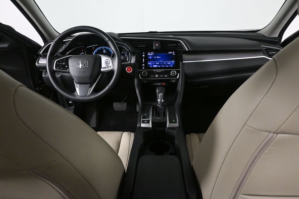 Used 2018 Honda Civic Touring image 15