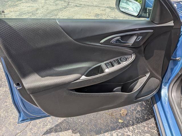 Used 2024 Chevrolet Malibu LT FWD image 9