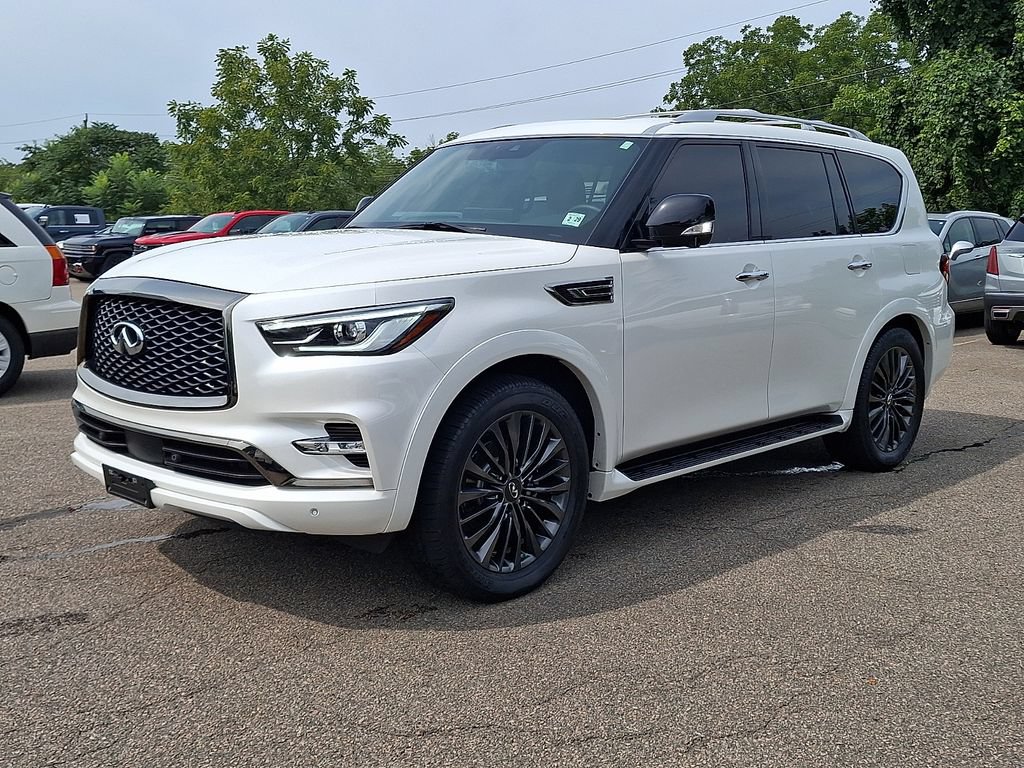 Used 2024 INFINITI QX80 Sensory AWD/4WD image 6