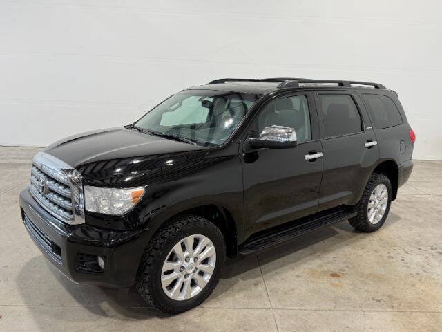 Used 2014 Toyota Sequoia Platinum AWD/4WD image 2