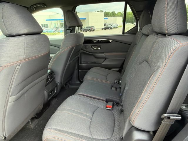 Used 2026 Honda Pilot Sport image 8