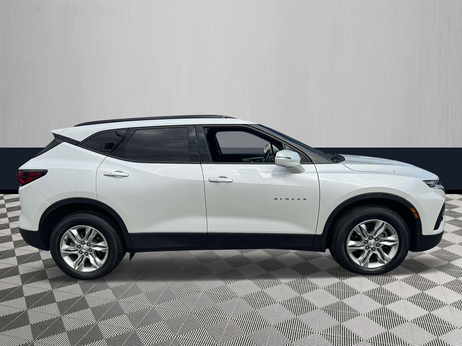 Used 2020 Chevrolet Blazer LT w/ Sound & Technology Package image 7