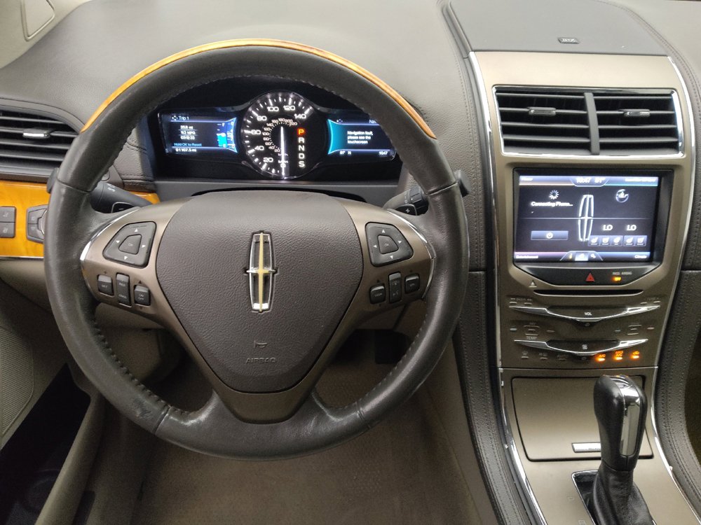 Used 2015 Lincoln MKX FWD w/ Equipment Group 102A image 22