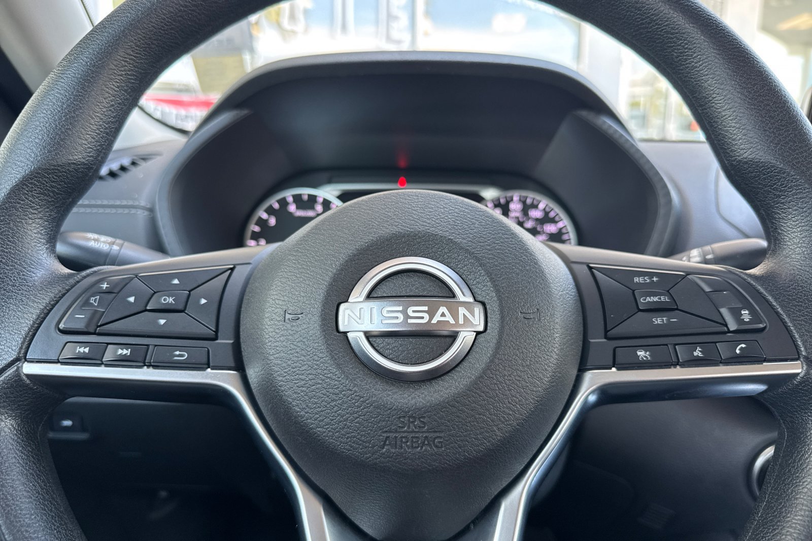 Used 2024 Nissan Sentra SV FWD image 23
