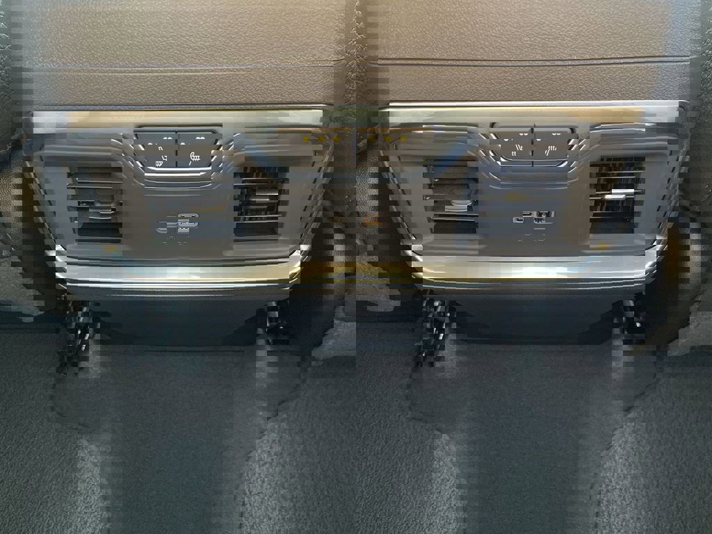 New 2026 GMC Sierra 1500 Denali w/ Denali Reserve Package image 22