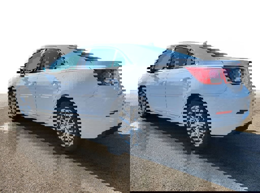 Used 2014 Chevrolet Malibu LT image 3