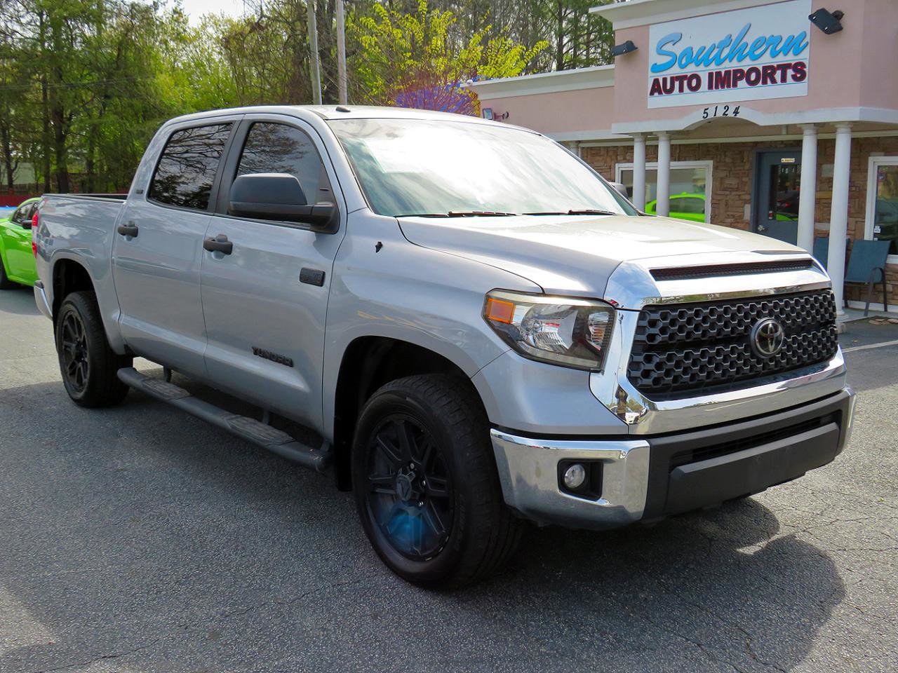 Used 2019 Toyota Tundra SR5 w/ SR5 Upgrade Package image 5
