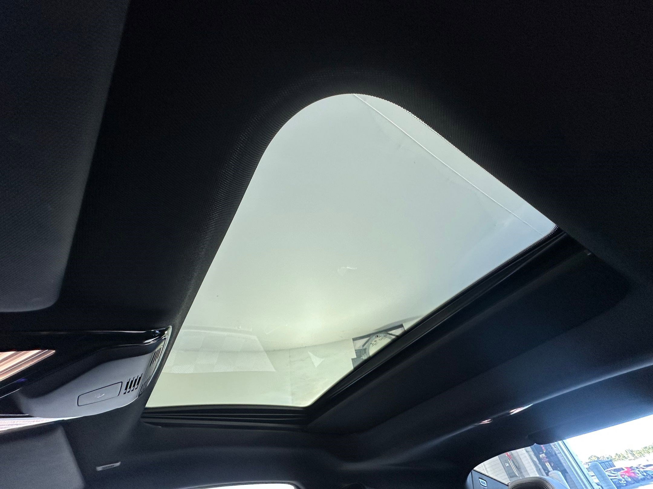 Used 2023 BMW 430i Coupe w/ M Sport Package image 12