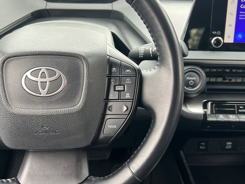 Used 2024 Toyota Prius LE image 23