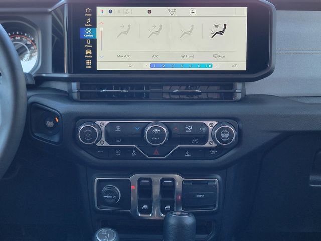 Certified 2025 Jeep Wrangler Sport image 27