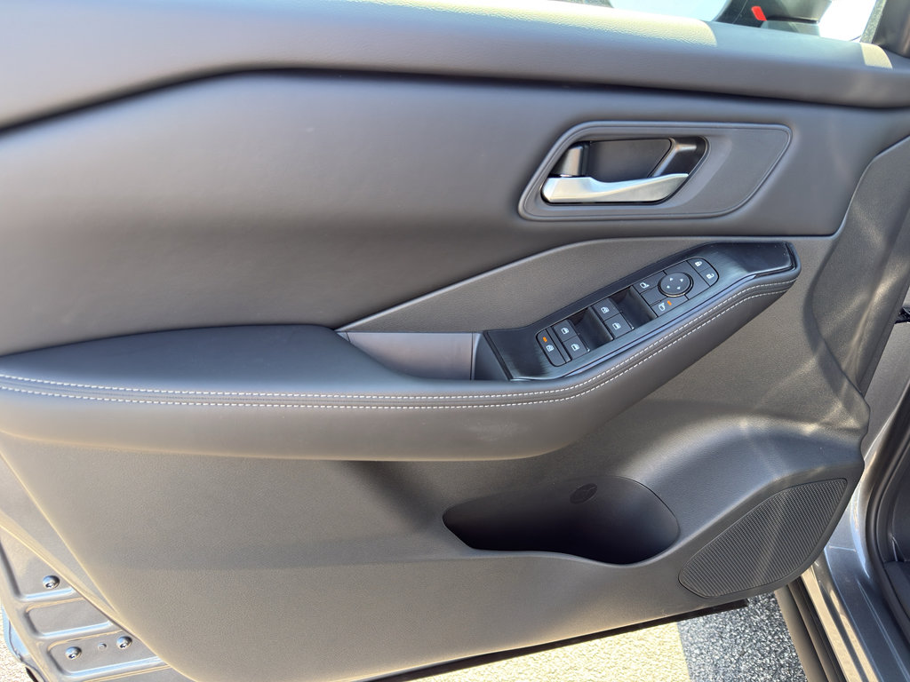 New 2026 Nissan Rogue SV image 13