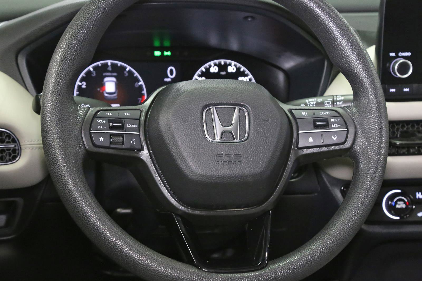 Certified 2023 Honda HR-V LX image 6