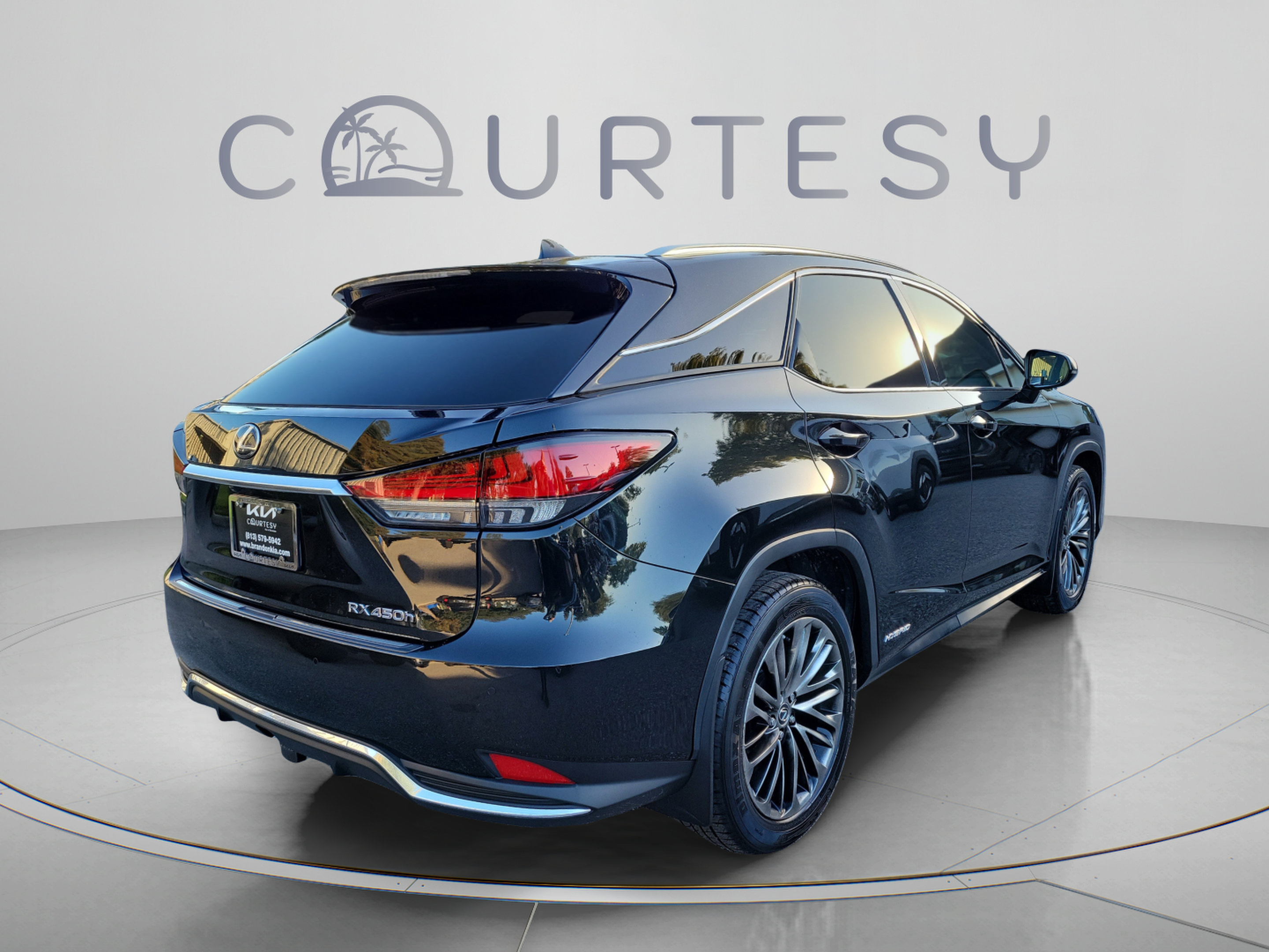 Used 2021 Lexus RX 450h AWD w/ Luxury Package image 3