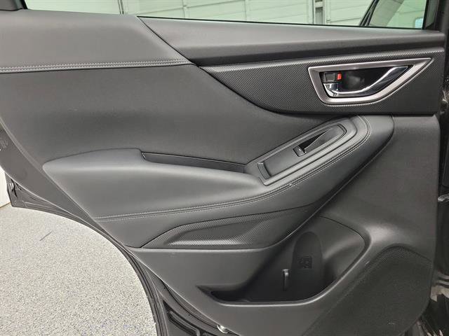 Used 2023 Subaru Forester Premium image 10
