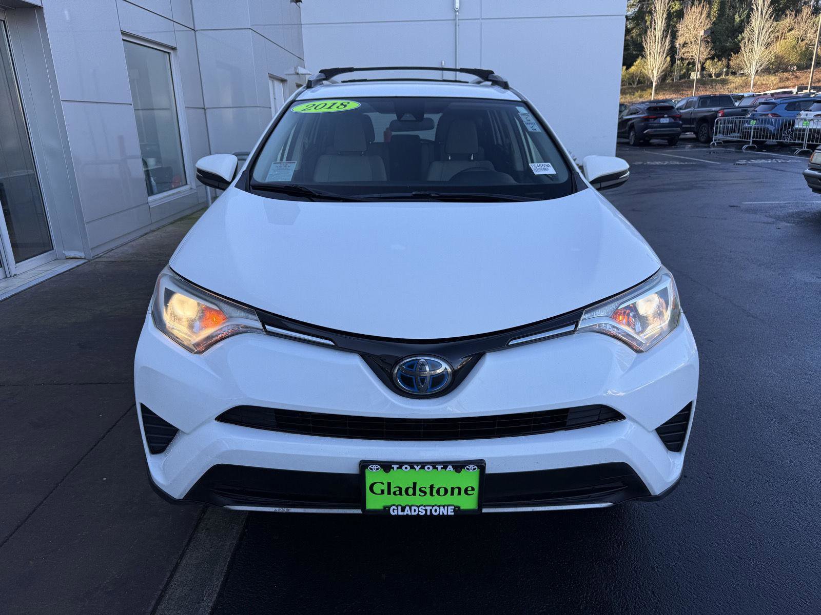 Used 2018 Toyota RAV4 LE image 8
