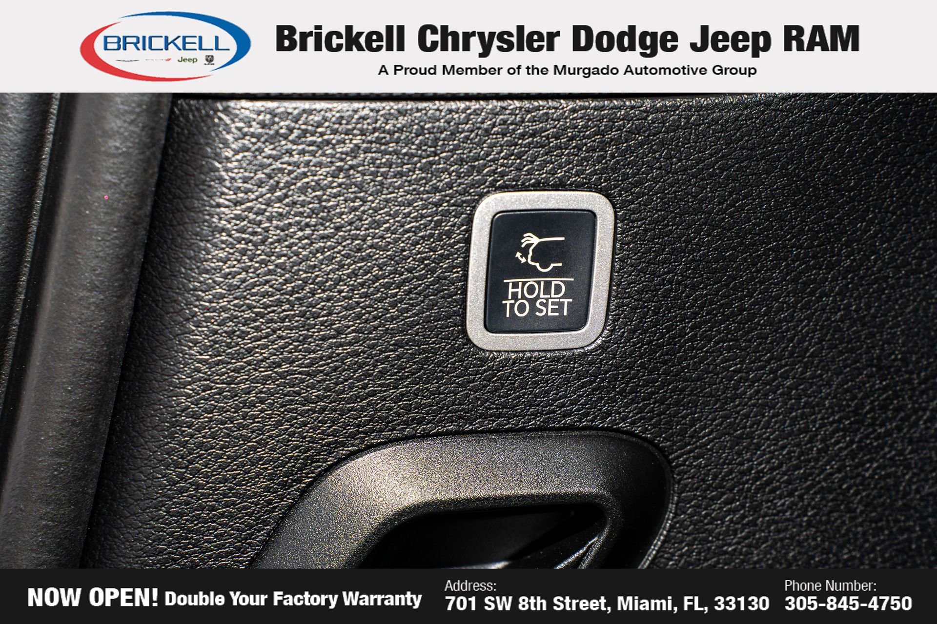 Used 2025 Jeep Wagoneer Series II w/ Convenience Group I AWD/4WD image 12