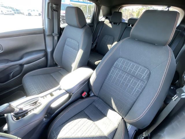 Used 2024 Honda HR-V Sport image 15