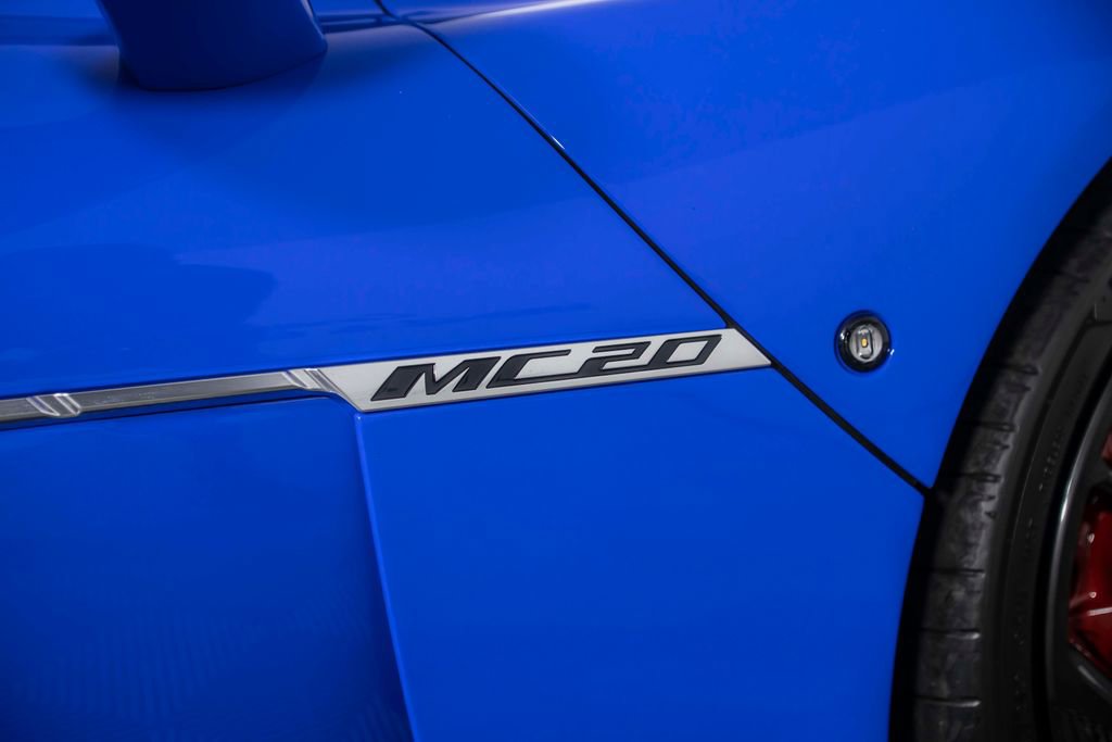 Used 2022 Maserati MC20 Coupe RWD image 14