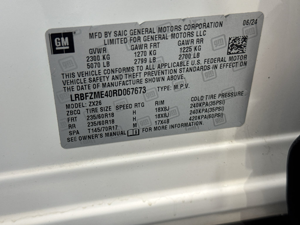 Used 2024 Buick Envision Preferred AWD/4WD image 37