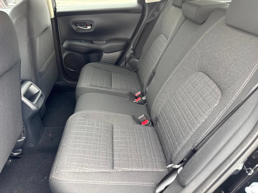 New 2027 Honda HR-V LX image 28