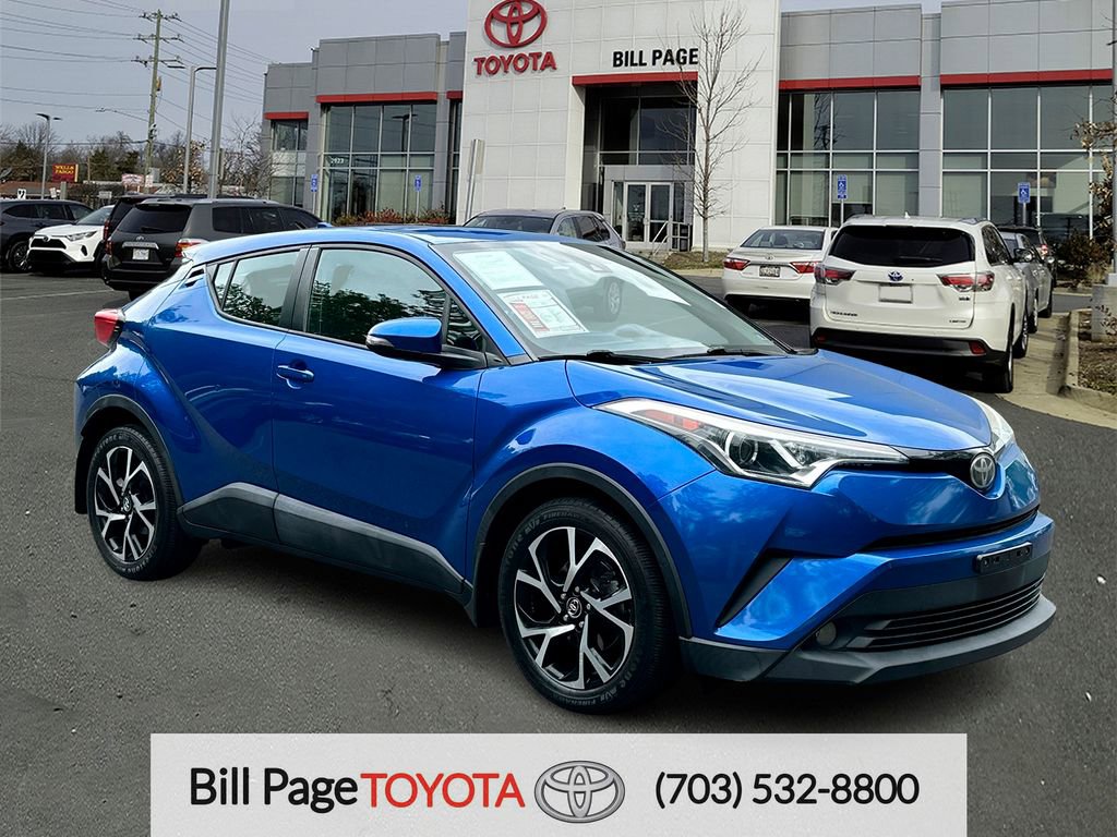 Used 2018 Toyota C-HR XLE FWD image 1