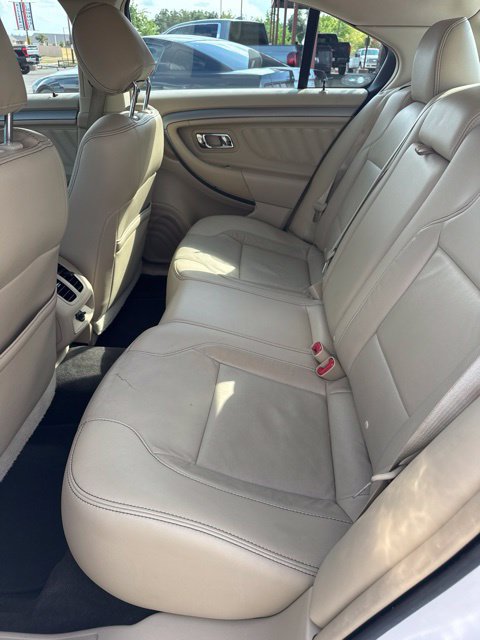 Used 2014 Ford Taurus SEL w/ Equipment Group 201A FWD image 12