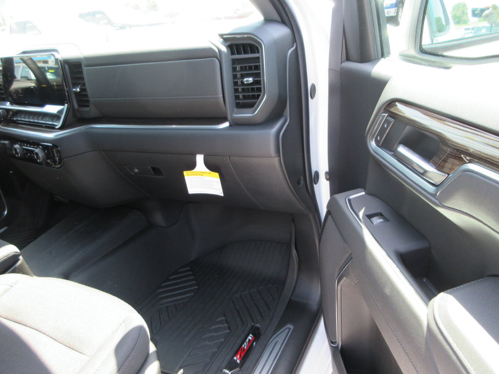 New 2026 Chevrolet Silverado 1500 LT w/ Z71 Off-Road Package AWD/4WD image 20