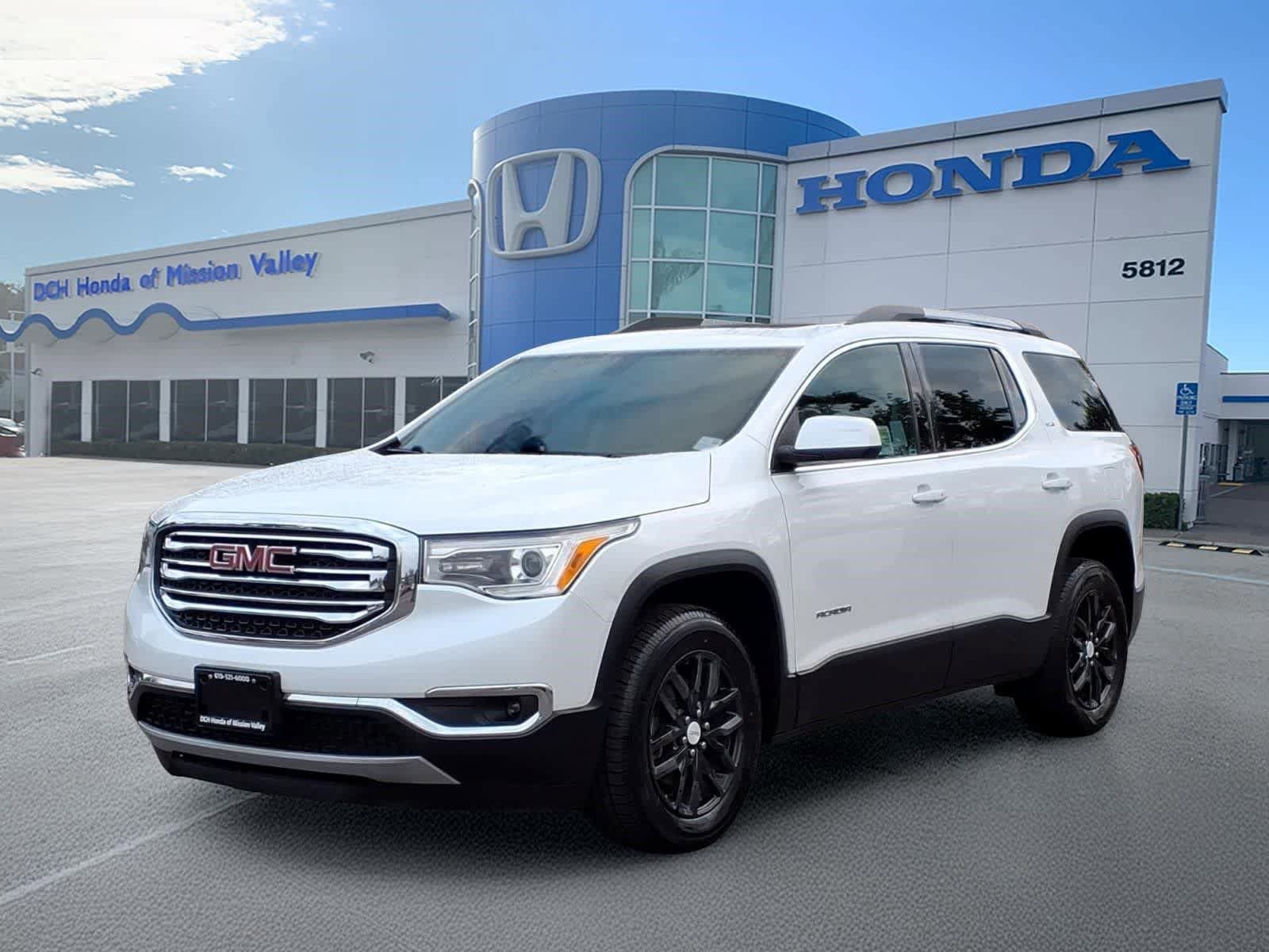 Used 2018 GMC Acadia SLT FWD image 1