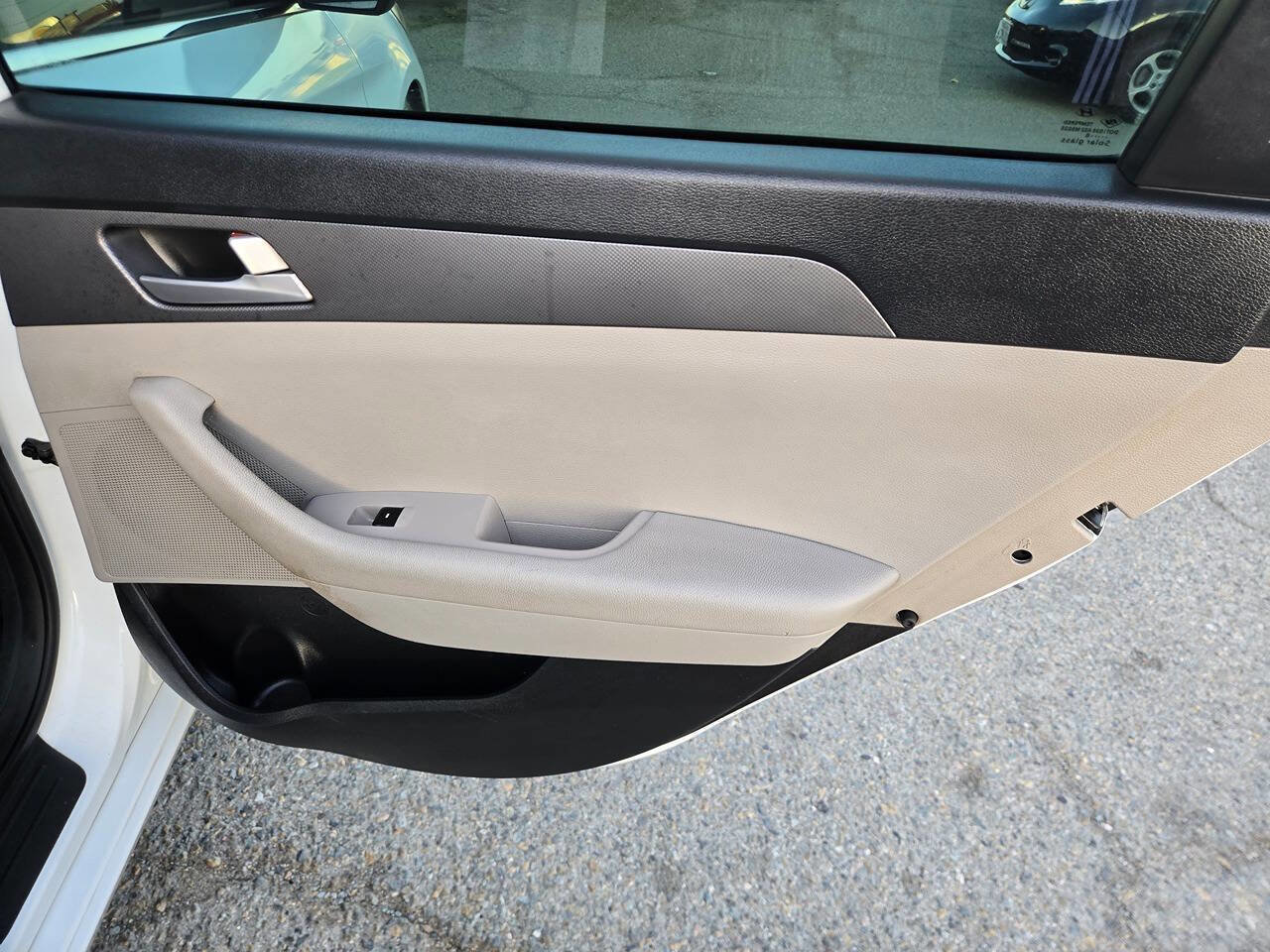 Used 2016 Hyundai Sonata SE image 28