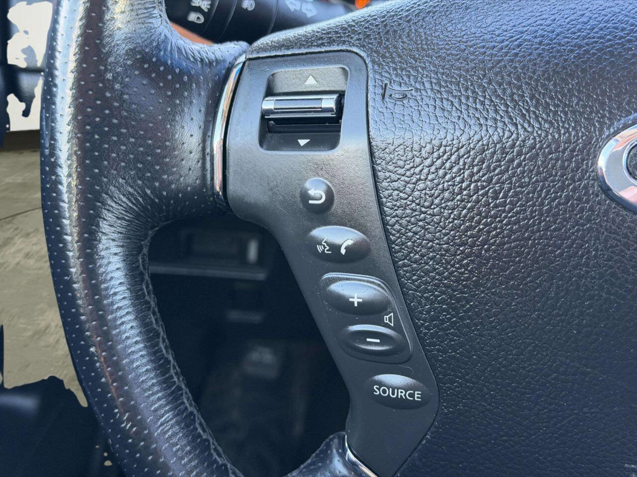 Used 2007 INFINITI M35 x w/ Technology Pkg image 31