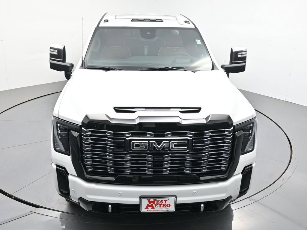 New 2026 GMC Sierra 3500 Denali Ultimate image 4