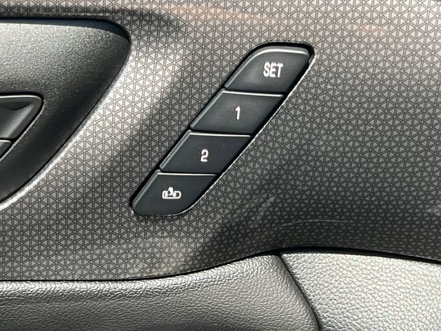 Used 2023 Chevrolet Traverse Premier w/ Redline Edition AWD/4WD image 19