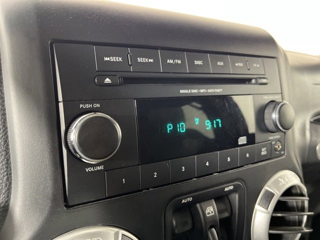 Used 2013 Jeep Wrangler Unlimited Sport image 11