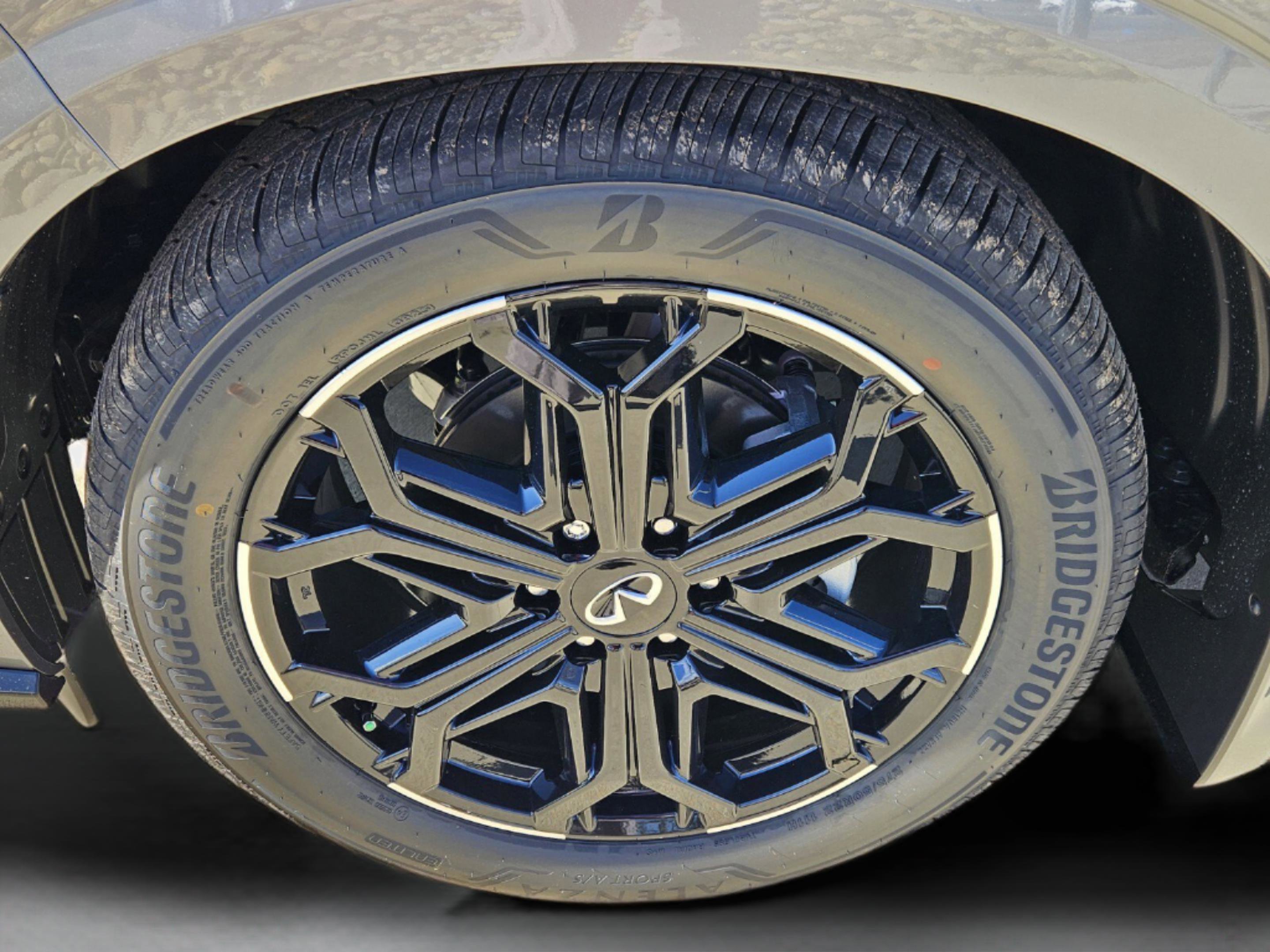 New 2026 INFINITI QX80 4WD w/ Sport Exterior Package image 23