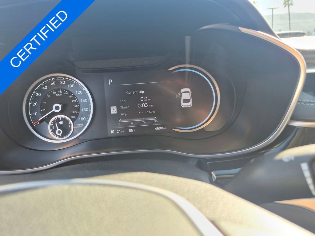 Used 2026 Genesis G70 2.5T Prestige image 16